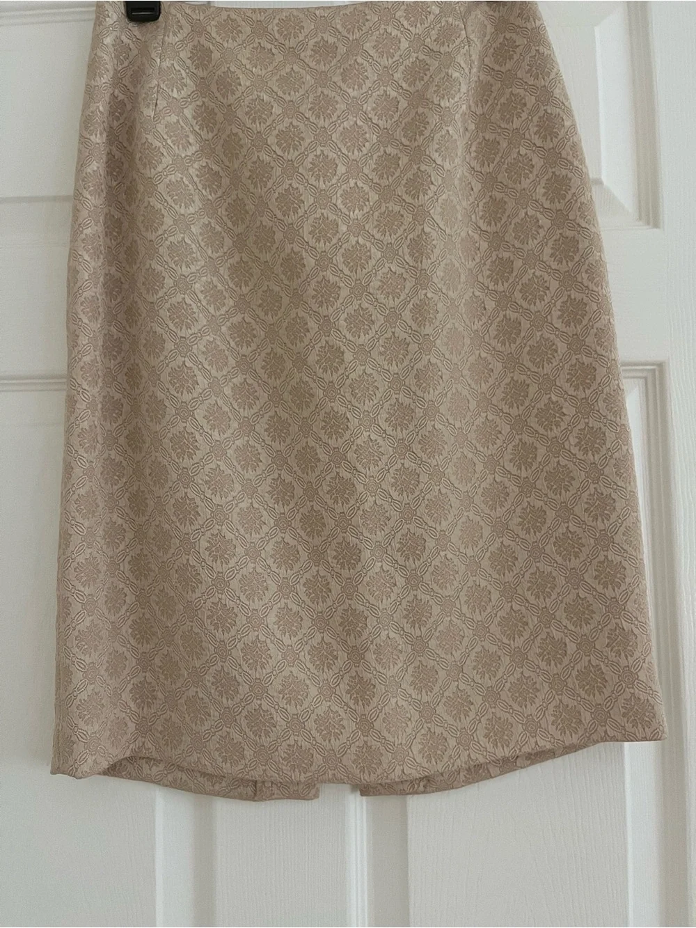 Vintage Maggy London Beige Jacquard Two-Piece Skirt Set - Picture 5 of 6